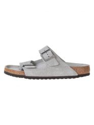 Birkenstock Skórzane klapki "Arizona" w kolorze szarym rozmiar: 44. Szare klapki damskie Birkenstock, bez wzorów, z materiału, z otwartym noskiem, bez obcasa, bez zapięcia. Za 404.95 zł.