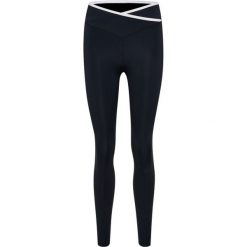 Damskie legginsy z wysokim stanem Hummel Wrap. Czarne legginsy sportowe damskie Hummel, bez wzorów, z podwyższonym stanem, na jogę i pilates. Za 279.50 zł.