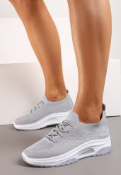 Szare Wsuwane Buty Sportowe w Skarpetkowym Stylu z Ozdobną Podeszwą Moonlise. Szare obuwie sportowe casual damskie Renee, z materiału, na fitness i siłownię. Za 39.99 zł.