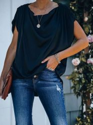 LA Angels Bluzka w kolorze czarnym rozmiar: XL. Czarne bluzki damskie LA Angels, xl, bez wzorów, bez kołnierzyka, bez ramiączek. Za 104.39 zł.