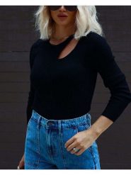 Milan Kiss Koszulka w kolorze czarnym rozmiar: S. Czarne koszulki damskie Milan Kiss, s, bez wzorów, ze splotem, bez kołnierzyka, bez ramiączek. Za 136.13 zł.