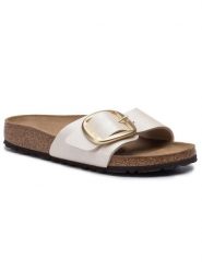 Birkenstock Klapki Madrid Big Buckle 1015279 Beżowy. Brązowe klapki damskie Birkenstock, bez wzorów, ze skóry, bez obcasa, bez zapięcia. Za 499.99 zł.