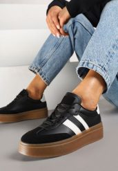 Czarne Sneakersy Tenisówki Ozdobione Paskami Sovresia. Czarne obuwie sportowe damskie Renee, bez zapięcia, tenisowe. Za 79.99 zł.