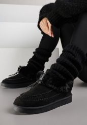 Czarne Śniegowce na Grubej Podeszwie z Futerkiem i Przeszciami Linafra. Czarne śniegowce damskie Born2be, z jeansu. Za 99.99 zł.