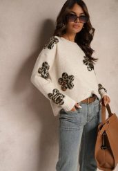 Beżowy Sweter Ozdobiony Cekinami i Naszywkami w Kształcie Kwiatów Cialuna. Brązowe swetry klasyczne damskie Renee, z jeansu, bez kołnierzyka. Za 159.99 zł.