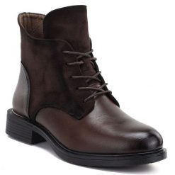 Botki damskie ocieplane brązowe eVento 26BT02-590. Brązowe botki damskie eVento, ze skóry ekologicznej, eleganckie, bez obcasa, bez zapięcia. Za 149.99 zł.