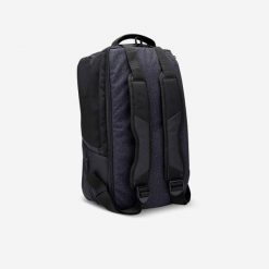 Torba sportowa Kipsta Urban 35L. Czarne torby sportowe Decathlon, bez wzorów, z materiału. Za 149.99 zł.