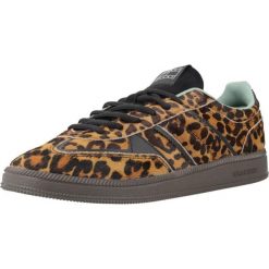 Buty TOMMY JEANS THE GREENWICH EDGE LEOPA Nadruk zwierzęcy. Obuwie trekkingowe damskie Tommy Hilfiger, z jeansu, bez zapięcia. Za 574.32 zł.