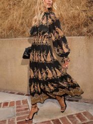 Milan Kiss Sukienka w kolorze karmelowo-czarnym rozmiar: XL. Brązowe sukienki damskie Milan Kiss, bez wzorów, bez ramiączek. Za 173.99 zł.