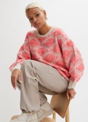 Sweter boxy. Czerwone swetry klasyczne damskie bonprix, z żakardem, bez kołnierzyka. Za 119.99 zł.