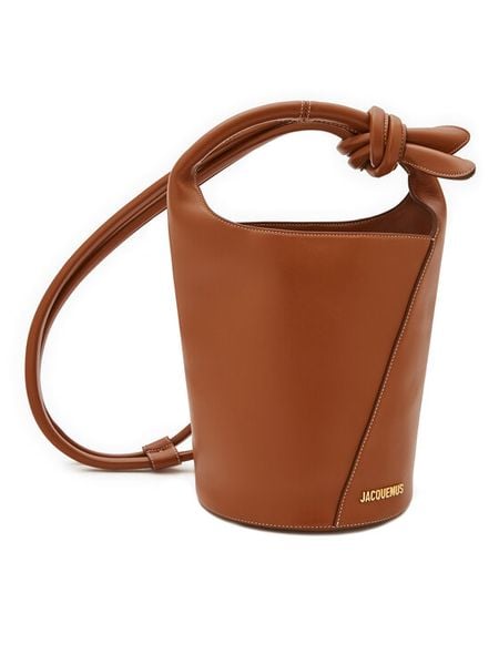 JACQUEMUS Plecak Le Petit Tourni 245BA366-3173 Brązowy. Brązowe plecaki JACQUEMUS, bez wzorów, ze skóry. Za 3,889.00 zł.