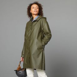 Parka na rower miejski Btwin 540 unisex przeciwdeszczowa. Czarne parki damskie B'TWIN, s, z materiału, bez kaptura. Za 339.99 zł.