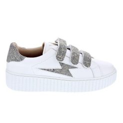 Tenisówki Vanessa Wu Model Jane Kolor Biały. Białe trampki damskie Birkenstock, bez wzorów, z syntetyku, bez zapięcia. Za 382.57 zł.