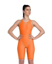 Strój startowy pływacki damski Arena Powerskin St Next Ob. Brązowe kombinezony damskie Arena, bez wzorów, z elastanu, bez kołnierzyka, bez ramiączek. Za 519.99 zł.