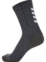 Hummel hmlPRO TRAINING SOCKS LOW skarpety z materiału z recyklingu –. Białe skarpetki damskie Hummel, bez wzorów. Za 80.07 zł.
