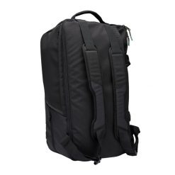Torba sportowa Kipsta Urban 55 L. Brązowe torby sportowe KIPSTA, bez wzorów, z materiału. Za 199.99 zł.