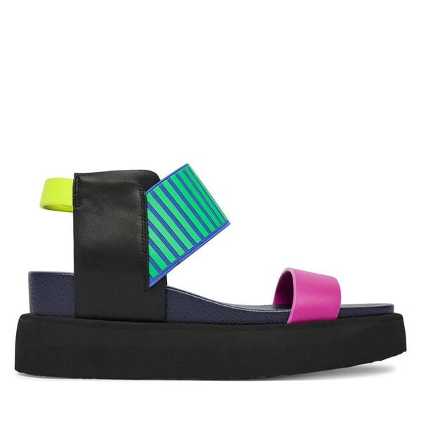 Sandały United Nude. Sandały damskie United Nude, bez wzorów, bez obcasa, na koturnie, bez zapięcia. Za 929.99 zł.