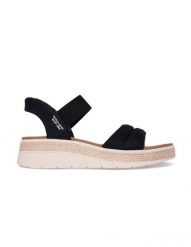 Sandały damskie, Slip-Ins: BOBS Sun Ray. Czarne sandały damskie Skechers, bez wzorów, z materiału, bez obcasa, bez zapięcia. Za 199.99 zł.