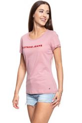 MUSTANG T SHIRT DAMSKI Alexia C Print Lilas 1009026 8148. Czerwone t-shirty damskie Mustang, s, bez wzorów, bez kołnierzyka. W wyprzedaży za 39.99 zł.