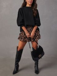 Milan Kiss Sweter w kolorze czarnym rozmiar: M. Czarne swetry klasyczne damskie Milan Kiss, m, ze splotem, bez kołnierzyka. Za 204.48 zł.