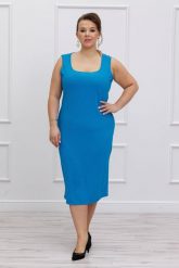 Klasyczna sukienka z prążkiem Kobiecość na lato w kolorze lazurowego wybrzeża duże rozmiary XXL. Niebieskie sukienki damskie Moda Size Plus Iwanek, bez wzorów, z elastanu, eleganckie, bez ramiączek. W wyprzedaży za 69.90 zł.