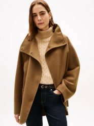 Tommy Hilfiger Krótki wełniany płaszcz Kobiety Wełna brązowy, S/M. Brązowe płaszcze damskie Tommy Hilfiger, m, bez wzorów, z wełny, bez kaptura. Za 849.95 zł.