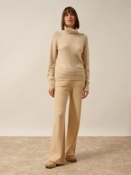 Just Cashmere Kaszmirowy golf w kolorze beżowym rozmiar: XL. Brązowe golfy damskie Just Cashmere, xl, bez wzorów, z kaszmiru, bez ramiączek. Za 413.99 zł.