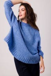 Sweter Oversize z Nietoperzowym Rękawem - Lazurowy. Niebieskie swetry klasyczne damskie MOE, uniwersalny, z materiału, bez kołnierzyka. Za 201.90 zł.