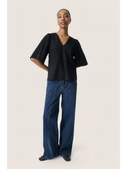 Soaked in Luxury Bluzka w kolorze czarnym rozmiar: XL. Czarne bluzki damskie Soaked in Luxury, xl, bez wzorów, z bawełny, bez kołnierzyka, bez ramiączek. Za 118.28 zł.