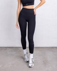 Legginsy z wysokim stanem Essential Sporty - Czarny. Czarne legginsy damskie JOY STUDIO, l, bez wzorów, z materiału. Za 243.00 zł.