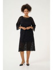 KAFFE curve Sukienka "Jaida" w kolorze czarnym rozmiar: XL. Czarne sukienki damskie KAFFE curve, bez wzorów, z koronki, bez ramiączek. Za 152.99 zł.