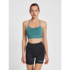 Damski bezszwowy biustonosz sportowy Hummel Tiffy. Niebieskie biustonosze sportowe damskie Hummel, bez wzorów. Za 128.00 zł.