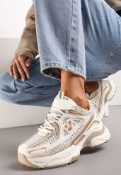 Beżowe Sneakersy na Grubej Podeszwie Ozdobione Siateczkowymi Wstawkami Korianna. Brązowe obuwie sportowe damskie Renee, bez zapięcia. Za 99.99 zł.