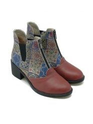 Goby Botki w kolorze brązowym ze wzorem rozmiar: 40. Brązowe botki damskie Goby, eleganckie, bez obcasa, bez zapięcia. Za 372.47 zł.
