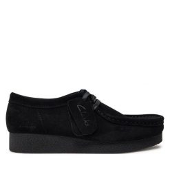 Półbuty Clarks. Czarne półbuty damskie Clarks, bez wzorów, bez obcasa, na płaskiej podeszwie, bez zapięcia. Za 349.99 zł.