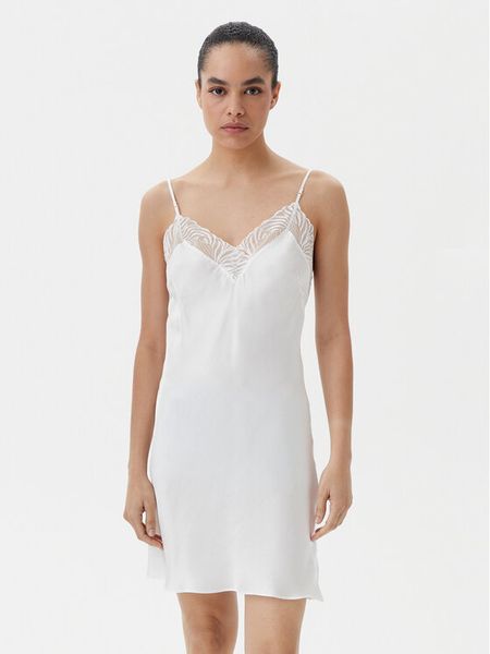 Chantelle Koszula nocna Legend C17WW5 Écru Regular Fit. Koszule nocne i halki Chantelle, bez wzorów, z wiskozy, bez ramiączek. Za 259.99 zł.