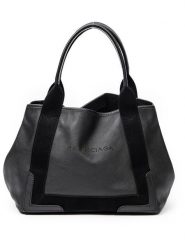 Balenciaga Skórzana torebka w kolorze czarnym - 29 x 23 x 17 cm rozmiar: onesize. Czarne torebki klasyczne damskie Balenciaga, z materiału, bez dodatków. Za 3,479.99 zł.