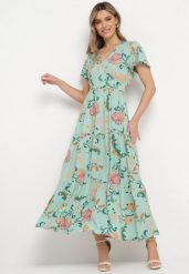Zielona Rozkloszowana Sukienka Maxi z Wiskozy w Kwiaty z Kopertowym Dekoltem Ilitta. Zielone sukienki damskie Born2be, bez wzorów, z wiskozy, bez ramiączek. Za 119.99 zł.