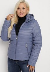 Niebieska Pikowana Kurtka z Odpinanym Kapturem Nevettoria. Niebieskie kurtki damskie Born2be, xl, bez wzorów, z materiału. Za 119.99 zł.