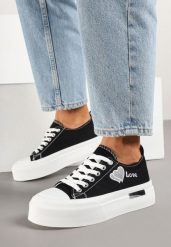 Czarne Trampki na Platformie z Ozdobnym Napisem i Sercem Laviere. Czarne trampki damskie Renee, bez wzorów, z jeansu, bez zapięcia. Za 74.99 zł.