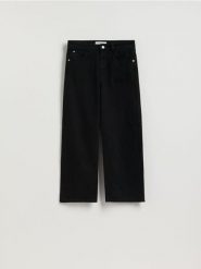 Jeansy wide leg z krótszą nogawką - czarny. Czarne jeansy damskie Reserved. Za 139.99 zł.
