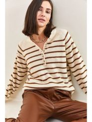 Happiness Istanbul Sweter w kolorze beżowym rozmiar: onesize. Brązowe swetry klasyczne damskie Happiness Istanbul, bez kołnierzyka. Za 92.21 zł.