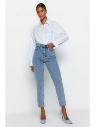 Trendyol Dżinsy - Tapered fit - w kolorze niebieskim rozmiar: 40. Niebieskie jeansy damskie Trendyol, z podwyższonym stanem. Za 79.03 zł.