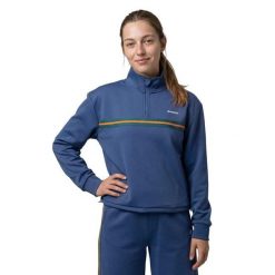 Damska bluza tenisowa ze stójką Siroko Tiebreak-W Navy. Niebieskie bluzy damskie SIROKO, bez wzorów, bez kaptura. Za 254.00 zł.