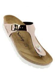 Sunbay Japonki "Camelia" w kolorze miedzianym rozmiar: 39. Brązowe klapki damskie Sunbay, bez wzorów, ze skóry, z otwartym noskiem, bez obcasa, bez zapięcia. Za 155.95 zł.