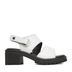 Sandały G-Star. Białe sandały damskie G-Star, bez wzorów, bez obcasa, na słupku, bez zapięcia. Za 155.99 zł.