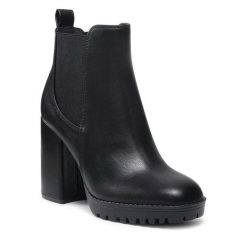 Botki Jenny Fairy. Czarne botki damskie Jenny Fairy, bez obcasa, na słupku, bez zapięcia. Za 135.99 zł.