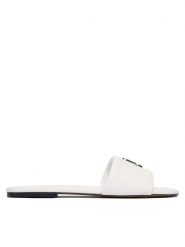 Marc Jacobs Klapki 2P5FSA001F12 Biały. Białe klapki damskie Marc Jacobs, bez wzorów, ze skóry, bez obcasa, bez zapięcia. Za 799.99 zł.
