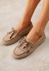 Beżowe Mokasyny VICES z Imitacji Zamszu z Kokardką Kolorowymi Koralikami i Skórzaną Wkładką Nenden. Brązowe mokasyny damskie Renee, z jeansu, bez obcasa. Za 99.99 zł.