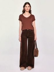 BIG STAR Koszulka w kolorze brązowym rozmiar: L. Brązowe koszulki damskie Big Star, l, bez wzorów, bez kołnierzyka, bez ramiączek. Za 37.99 zł.